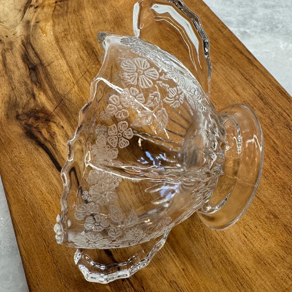 Vtg New Martinsville Depression Glass Sugar & Creamer Radiance Flower Basket Des - Picture 5 of 16